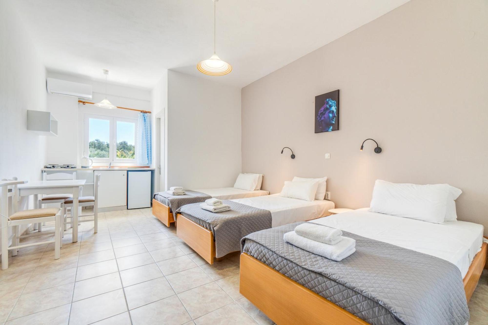 Sandy Beach Complex By Konnect - Annexe Building Kávos Екстериор снимка
