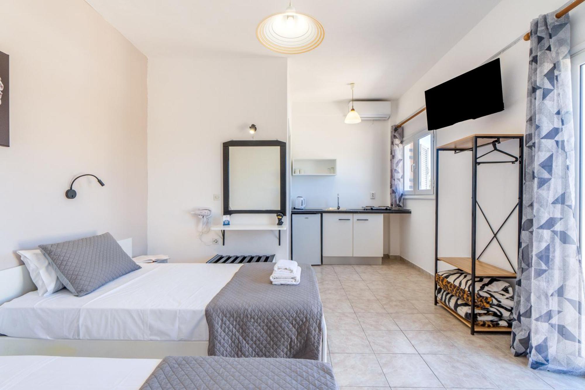 Sandy Beach Complex By Konnect - Annexe Building Kávos Стая снимка