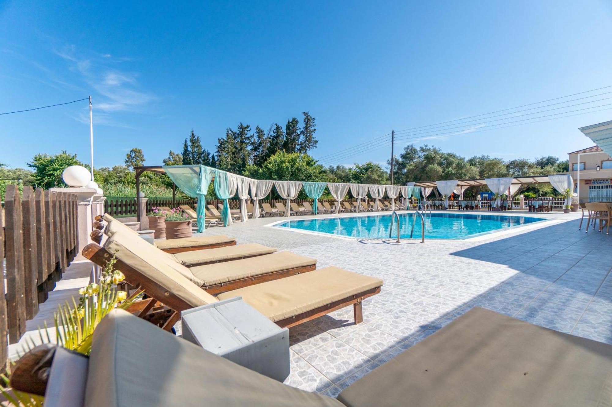 Sandy Beach Complex By Konnect - Annexe Building Kávos Екстериор снимка